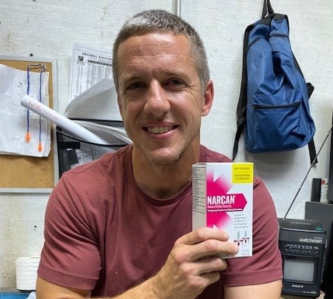 You are currently viewing Becoming a Hero: A WestCare GulfCoast-Florida Client and Army Veteran Saves a Life at a Bus Stop with Narcan